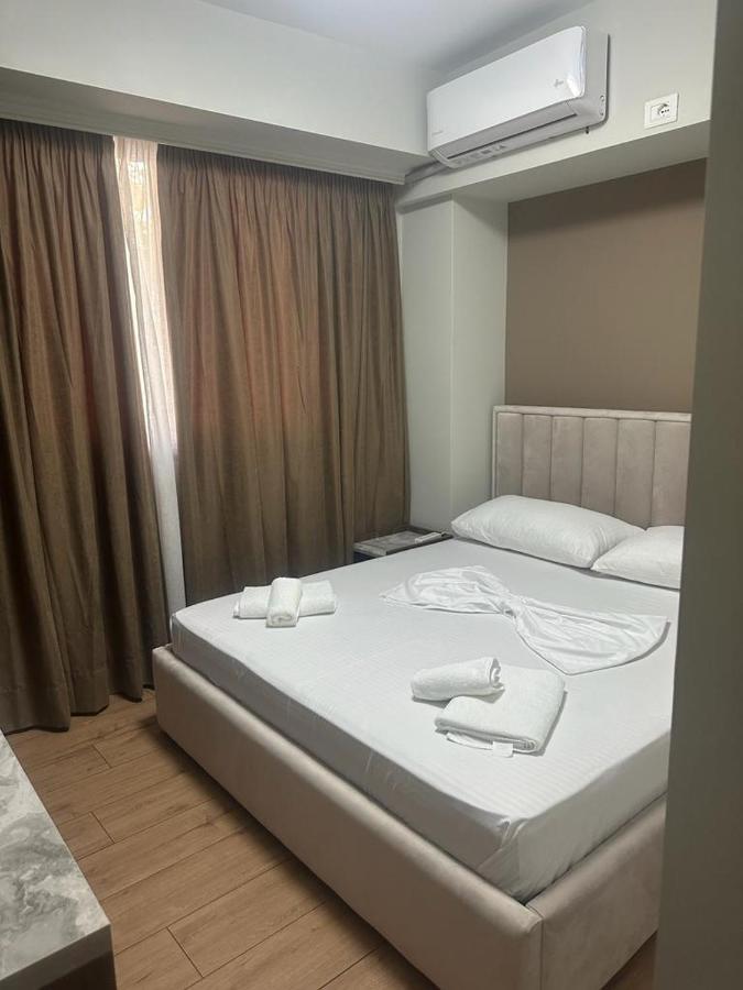 Hotel Her Wlora Zewnętrze zdjęcie